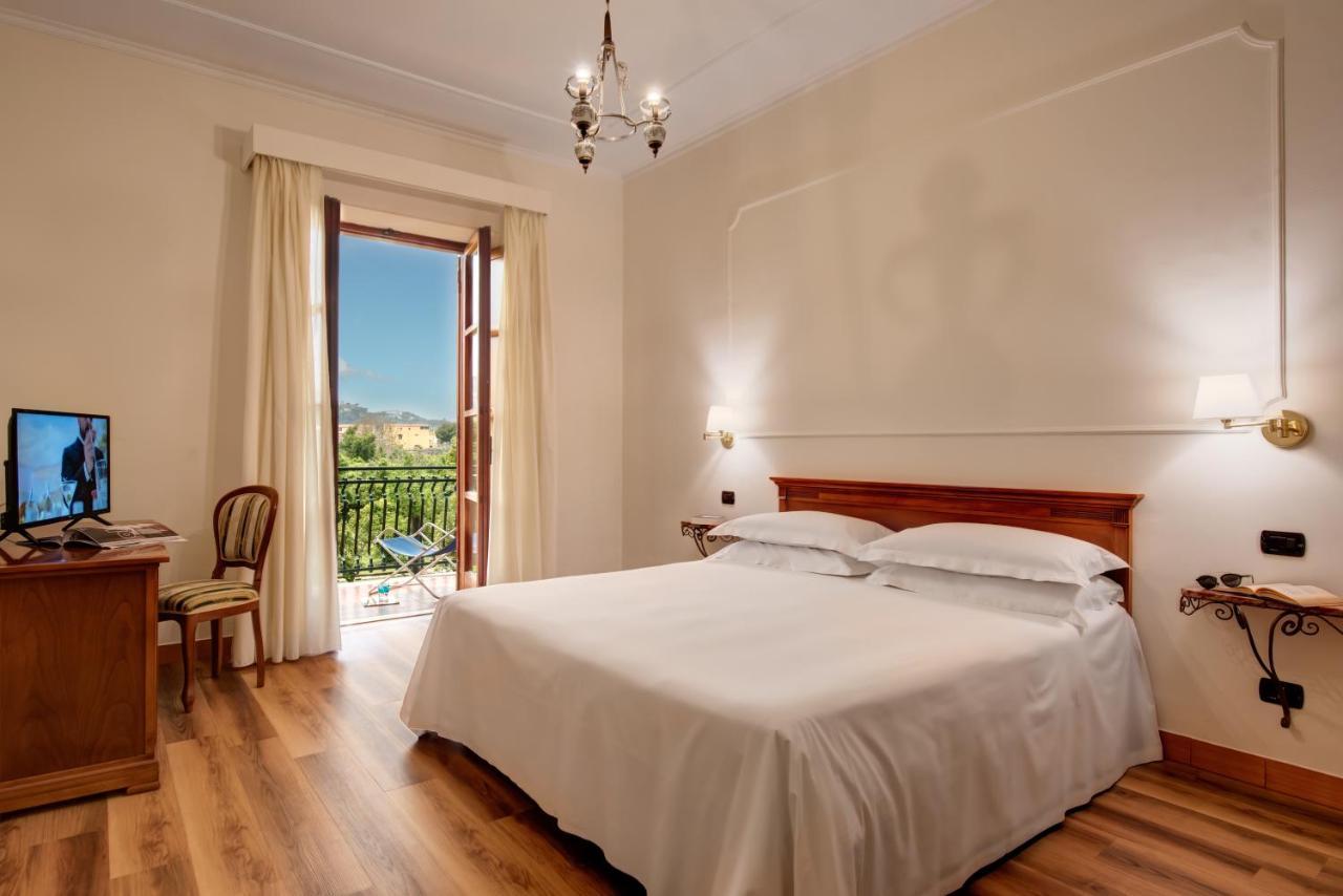 Hotel Majestic Palace 4*